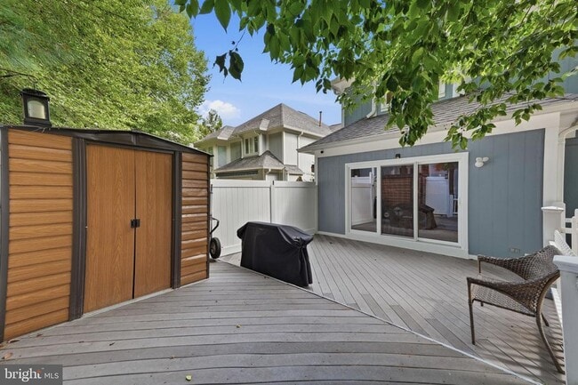 Building Photo - 47656 Pennrun Way