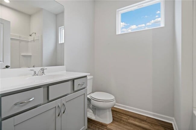 Building Photo - 2320 Whistler Wy NE