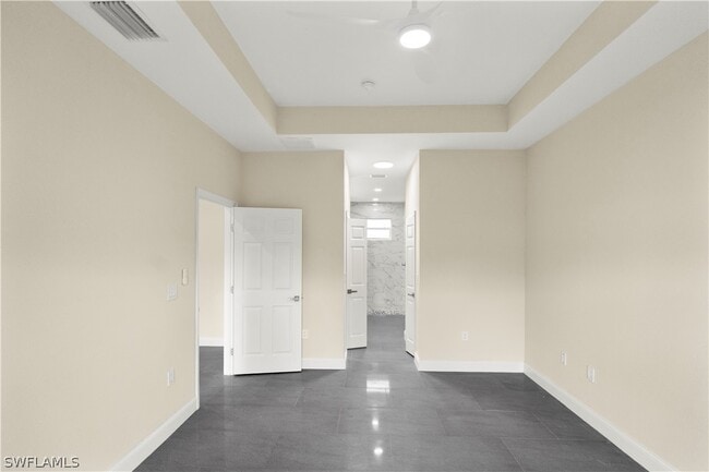 Building Photo - 1043 Albert Ave