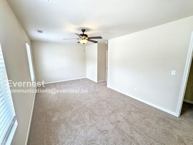 Building Photo - 1244 Faye Ct