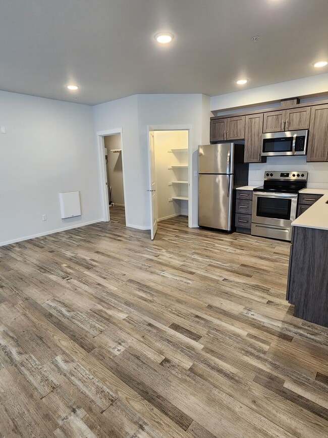 Interior Photo - Paddington Place