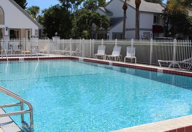 Building Photo - 135 Ocean Park Ln