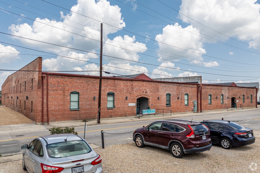 Building Photo - The Bosco