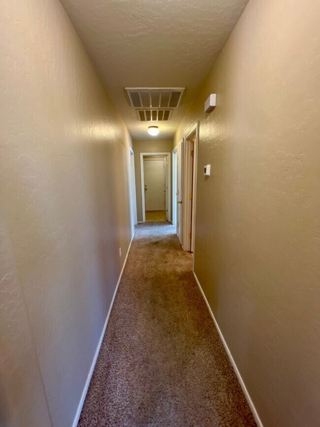 Building Photo - COMING SOON! Beautiful Home in Copper Basi...
