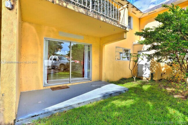 Building Photo - 7368 SW 82nd St