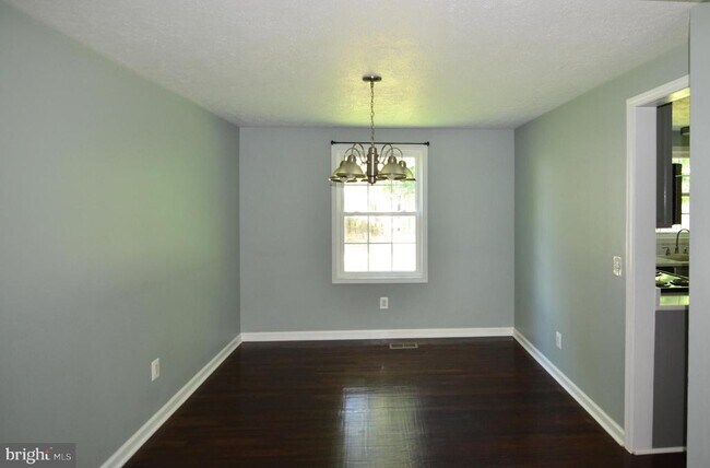 Building Photo - 17312 Amity Dr