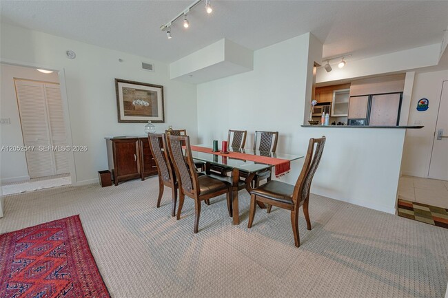Building Photo - 325 S Biscayne Blvd