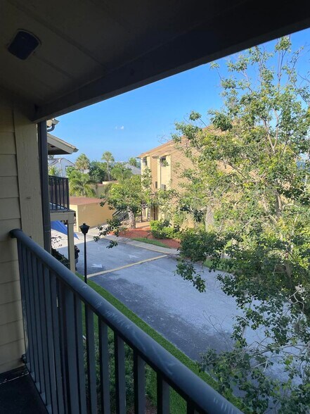 Building Photo - 441 N Harbor City Blvd