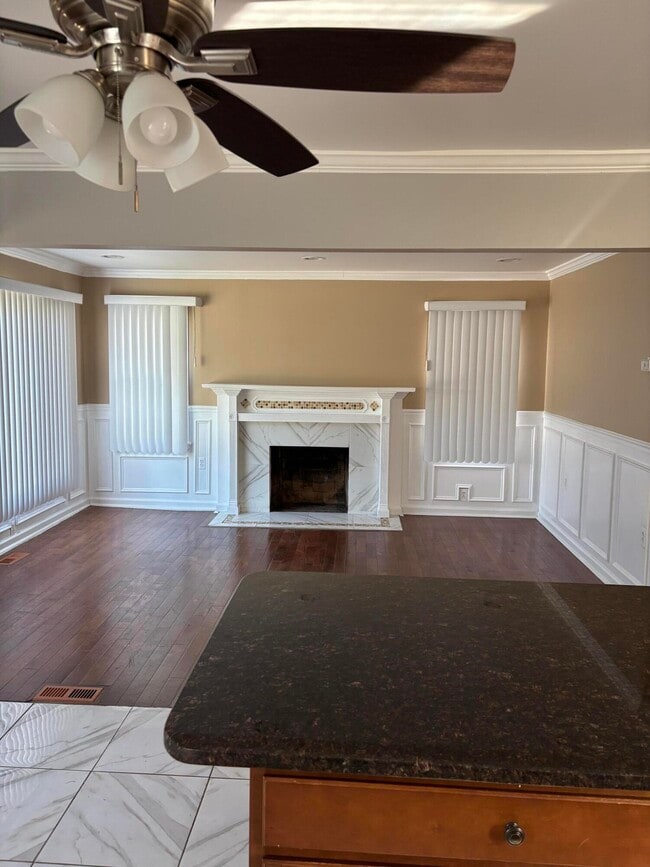 Building Photo - 18044 Prest St