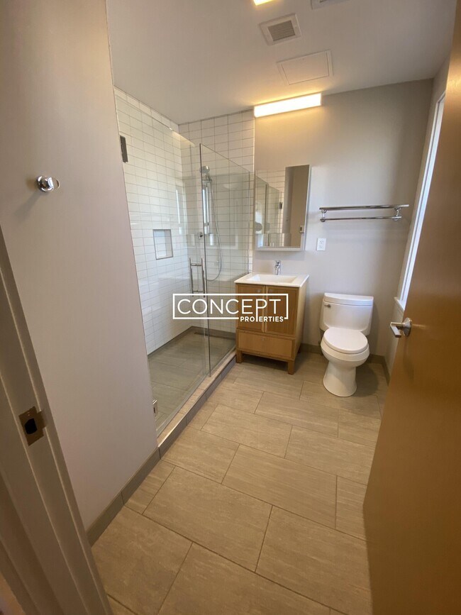 Building Photo - 115 Mt Auburn St