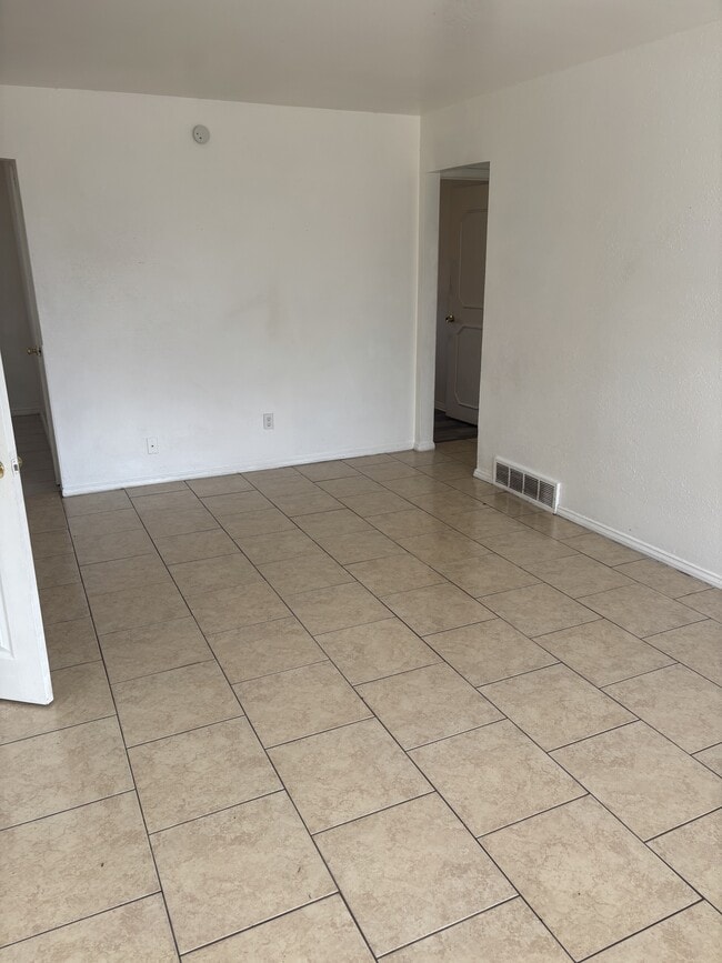 Building Photo - 1220 Mcdonald Dr