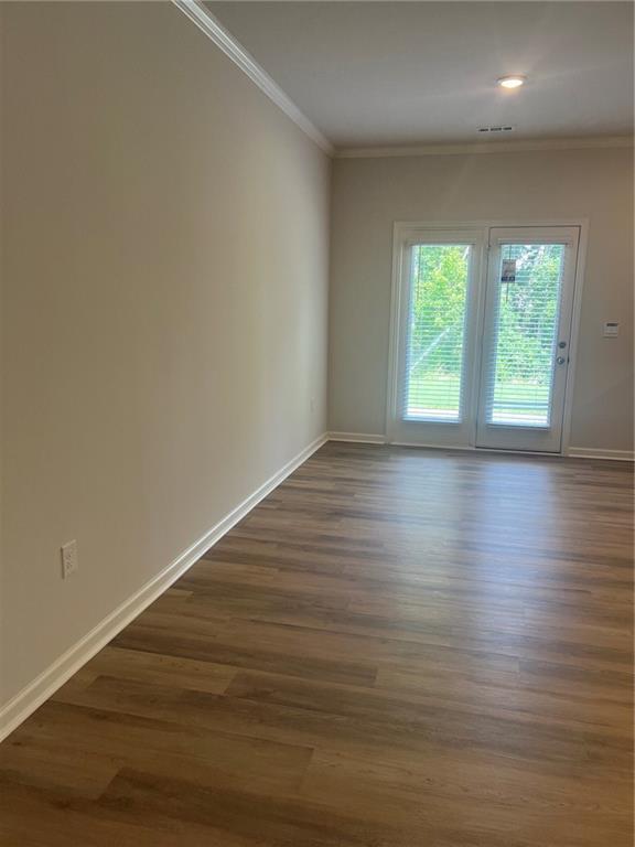 Building Photo - 60 Berryville Dr