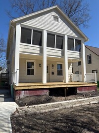 Building Photo - duplex