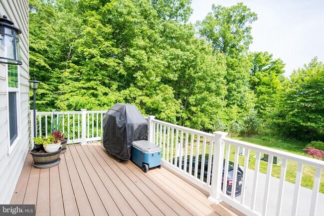 Building Photo - 7855 Port Capital Dr