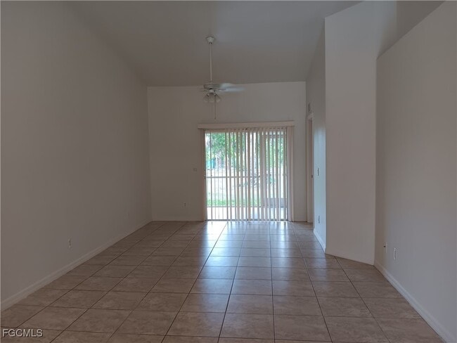 Building Photo - 111 W 12th St