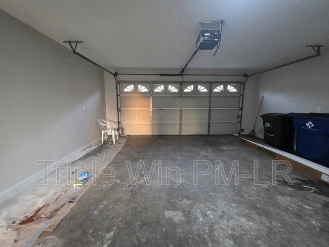 Building Photo - 66 Nevada Ln