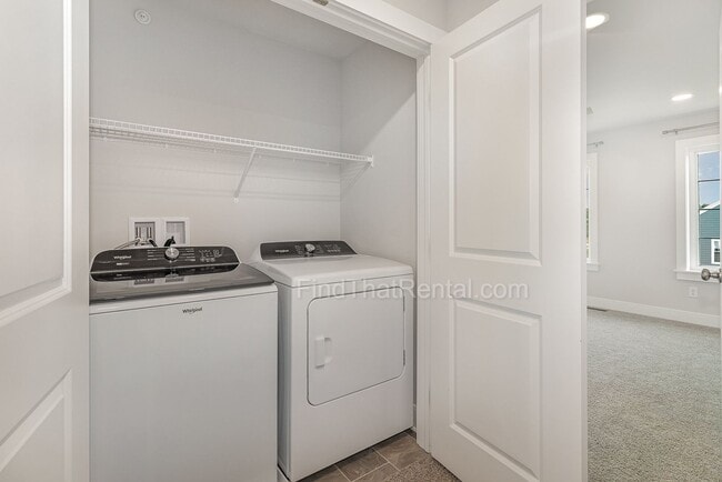 Building Photo - Newly Built Home w Large Island in Open Kitchen Design, 2-Car Garage, Bedroom-Level Laundry, Gas ...