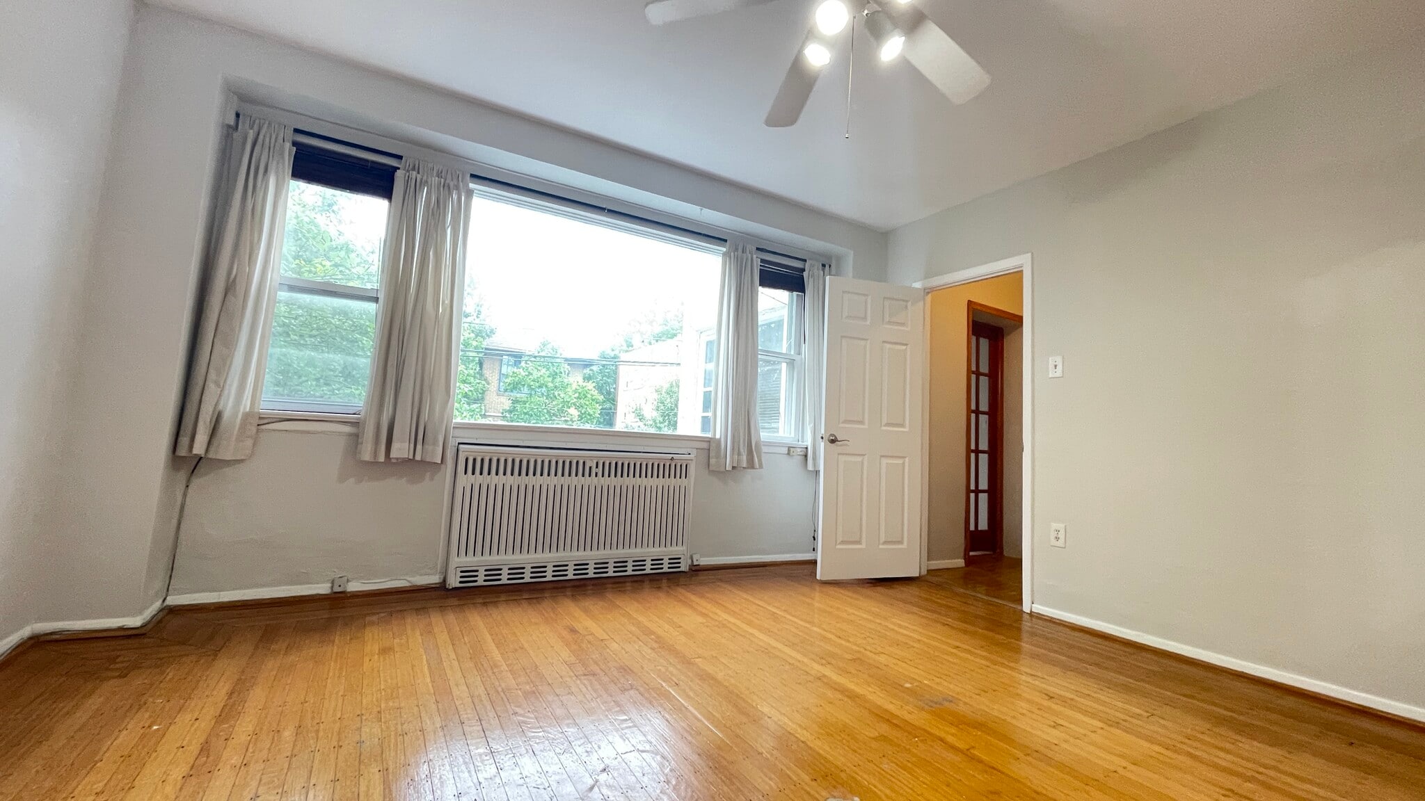 Bedroom 1 - 425 S 46th St