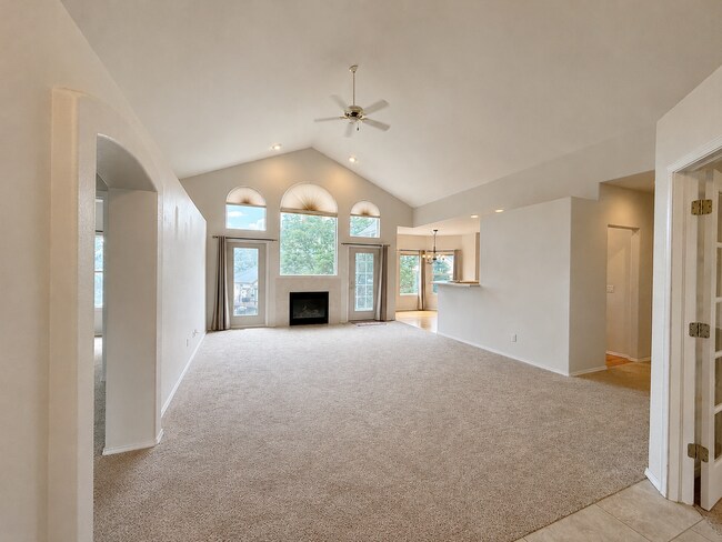 Building Photo - 5330 Roundup Dr