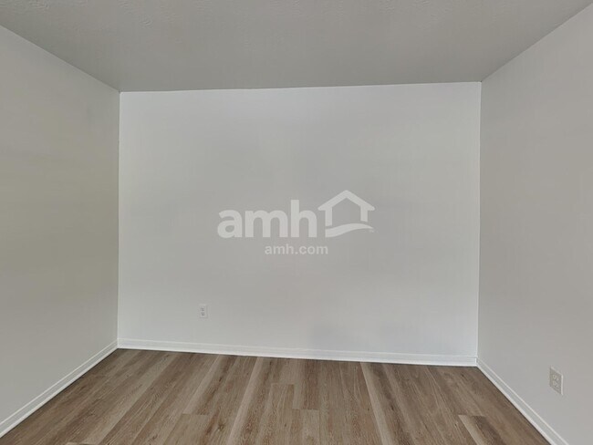 Building Photo - 823 Seaborne Meadow Dr