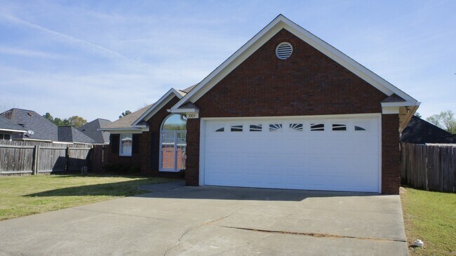 Building Photo - 3304 Chariot Ct