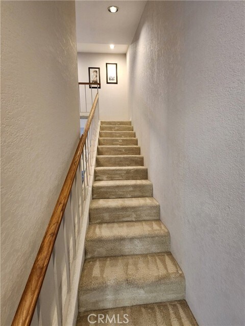 Building Photo - 41786 Woodhaven Dr W