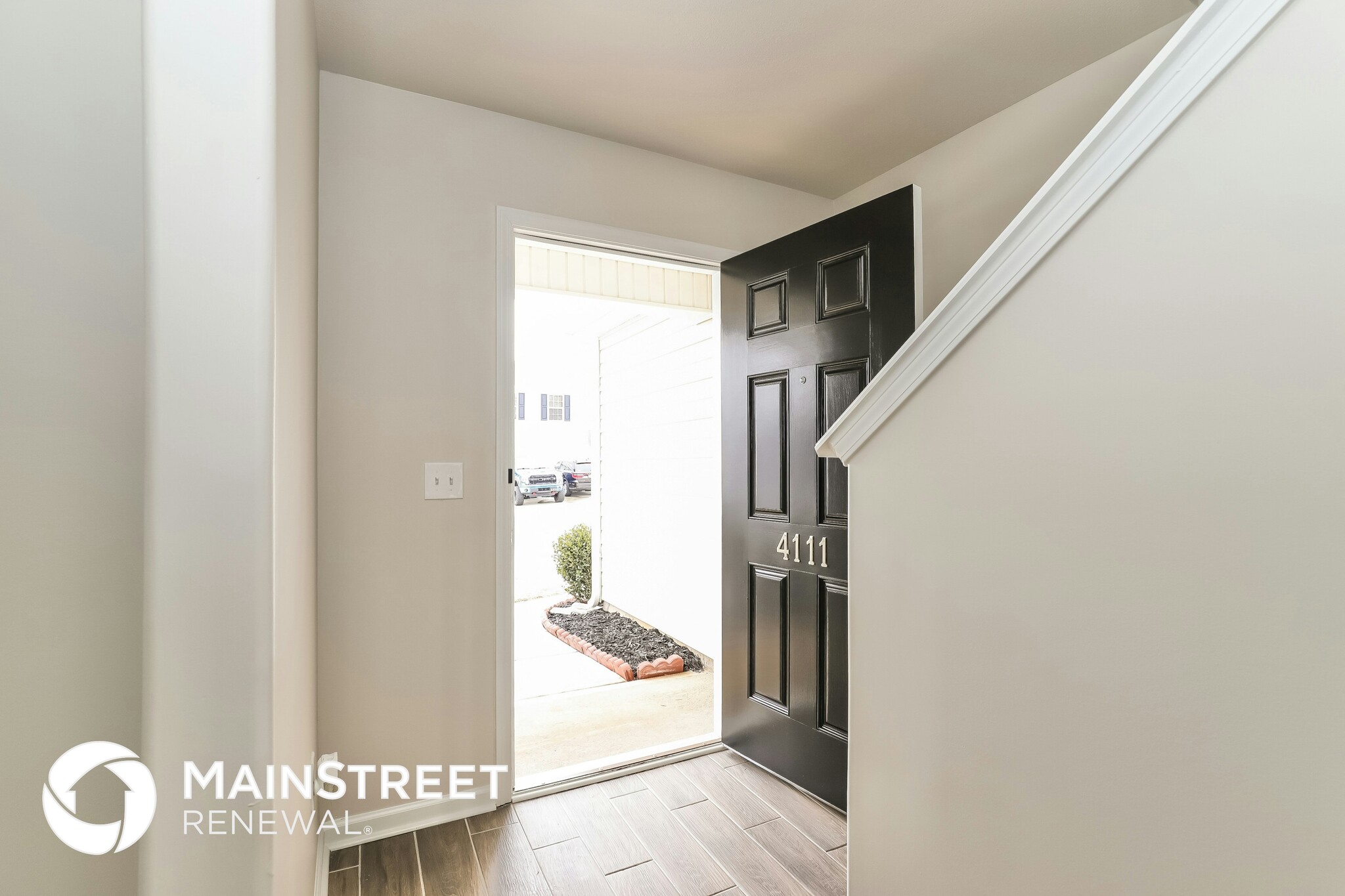 Building Photo - 4111 Vershire Ave