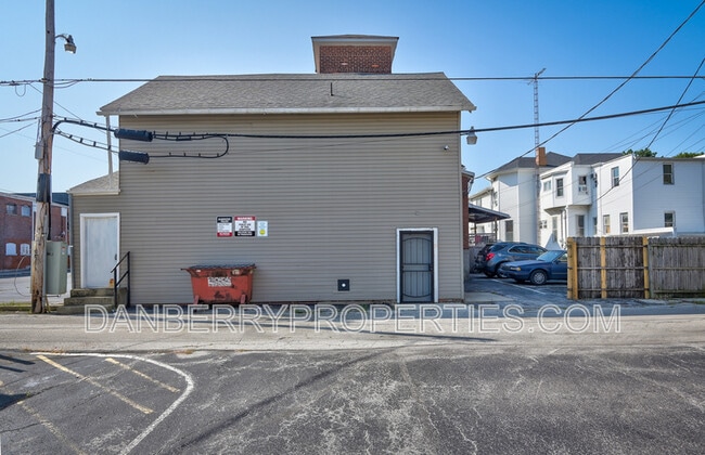 Building Photo - 134 W Tiffin St