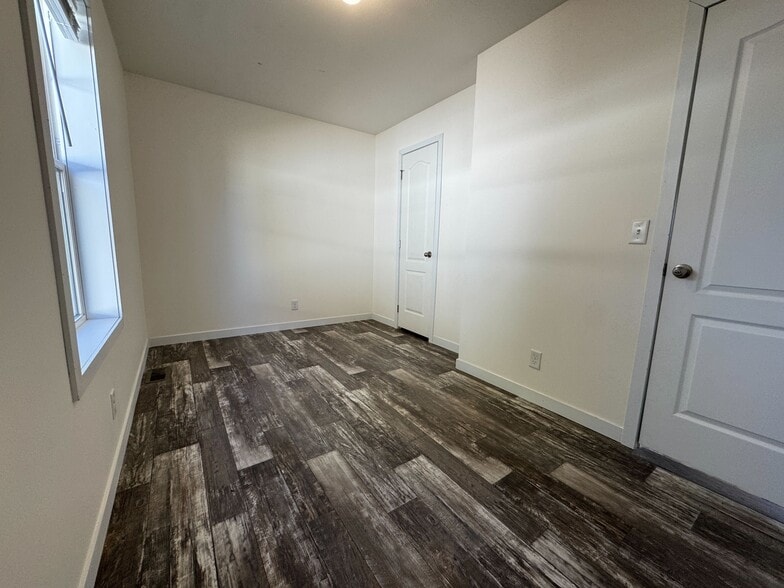 Building Photo - 3701 2nd St