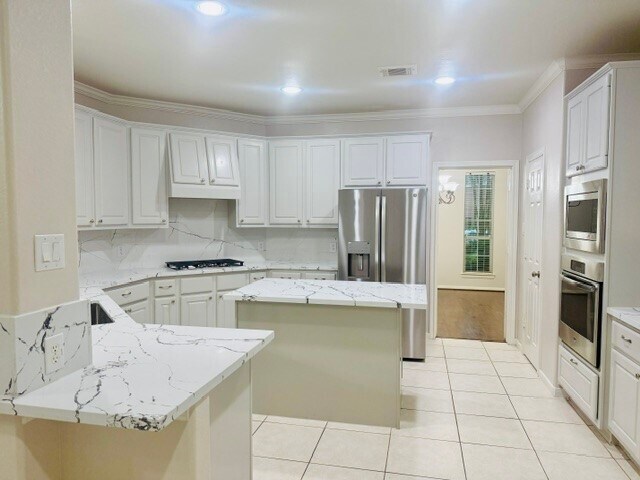 Building Photo - 23703 Banning Point Ct