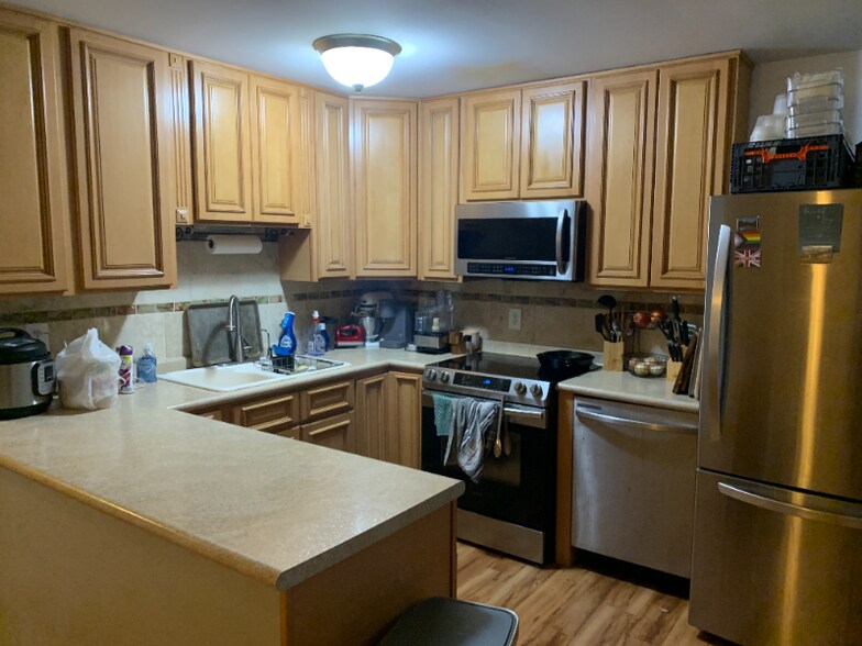 Building Photo - 2129 Montreat Way