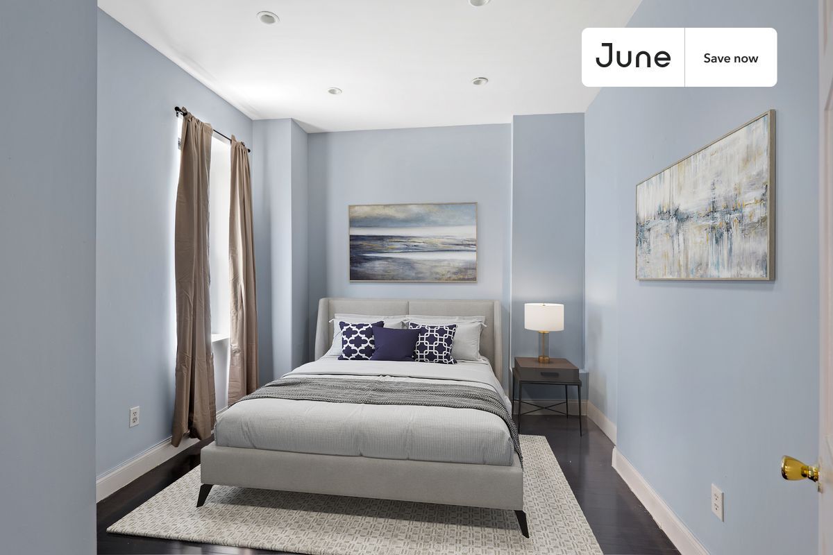 Building Photo - 23 E 109th St