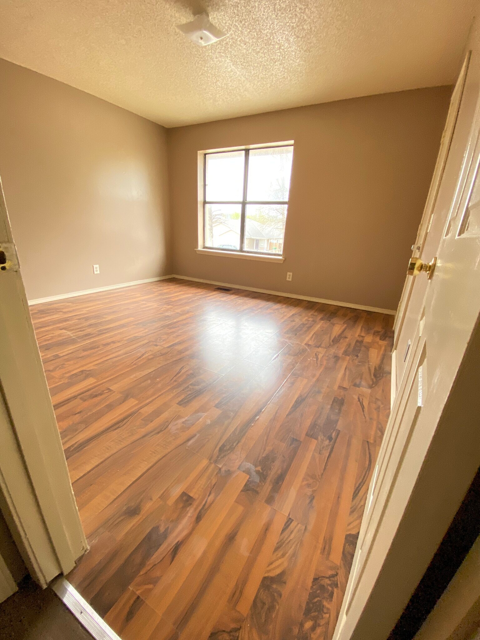 Building Photo - 1408 Christy Dr