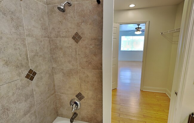 Building Photo - 1954 Conway Rd