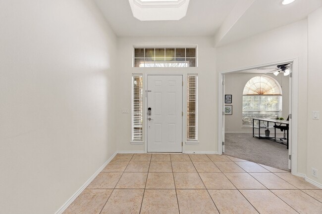 Building Photo - 19914 Sagebrush Cove