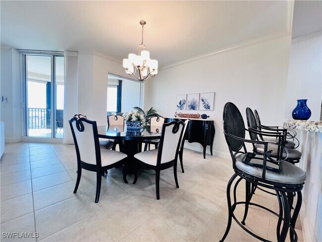 Building Photo - 23850 Via Italia Cir