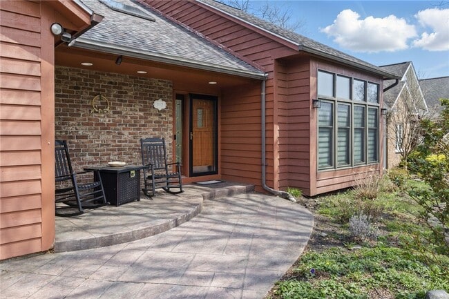 Building Photo - 112 Heather Ridge