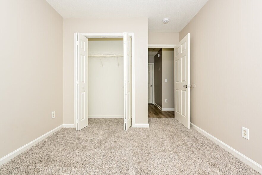 Building Photo - 2499 Brianna Dr