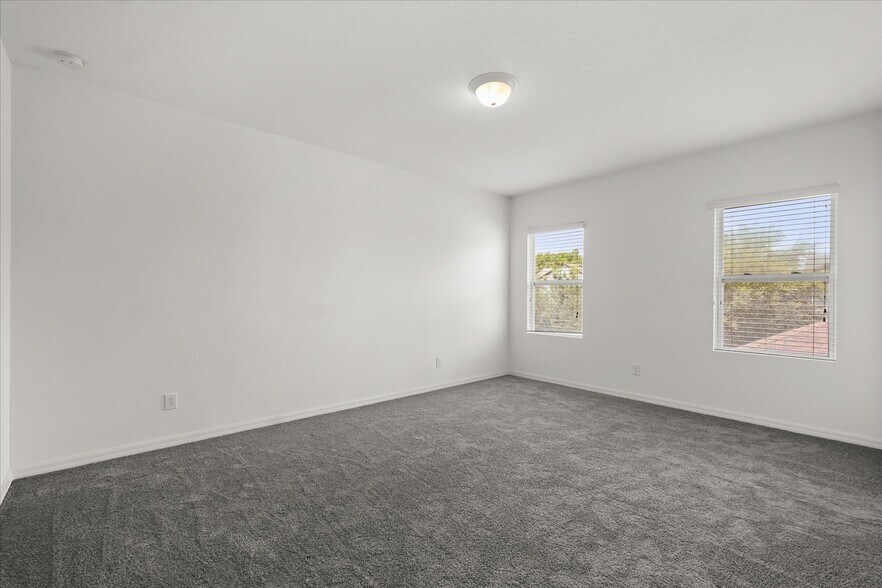 Building Photo - 14154 Shocklach Dr