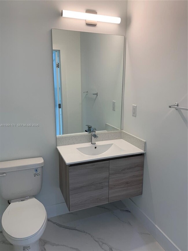 Building Photo - 4100 SW 64th Ave