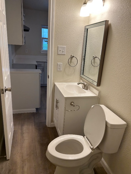 Building Photo - 2736 Purington Ave