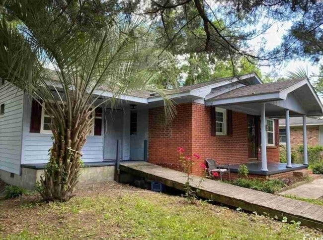 Building Photo - 1010 Warren St