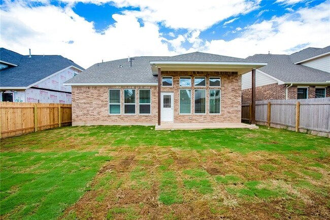 Building Photo - 112 Rebel Red Rd