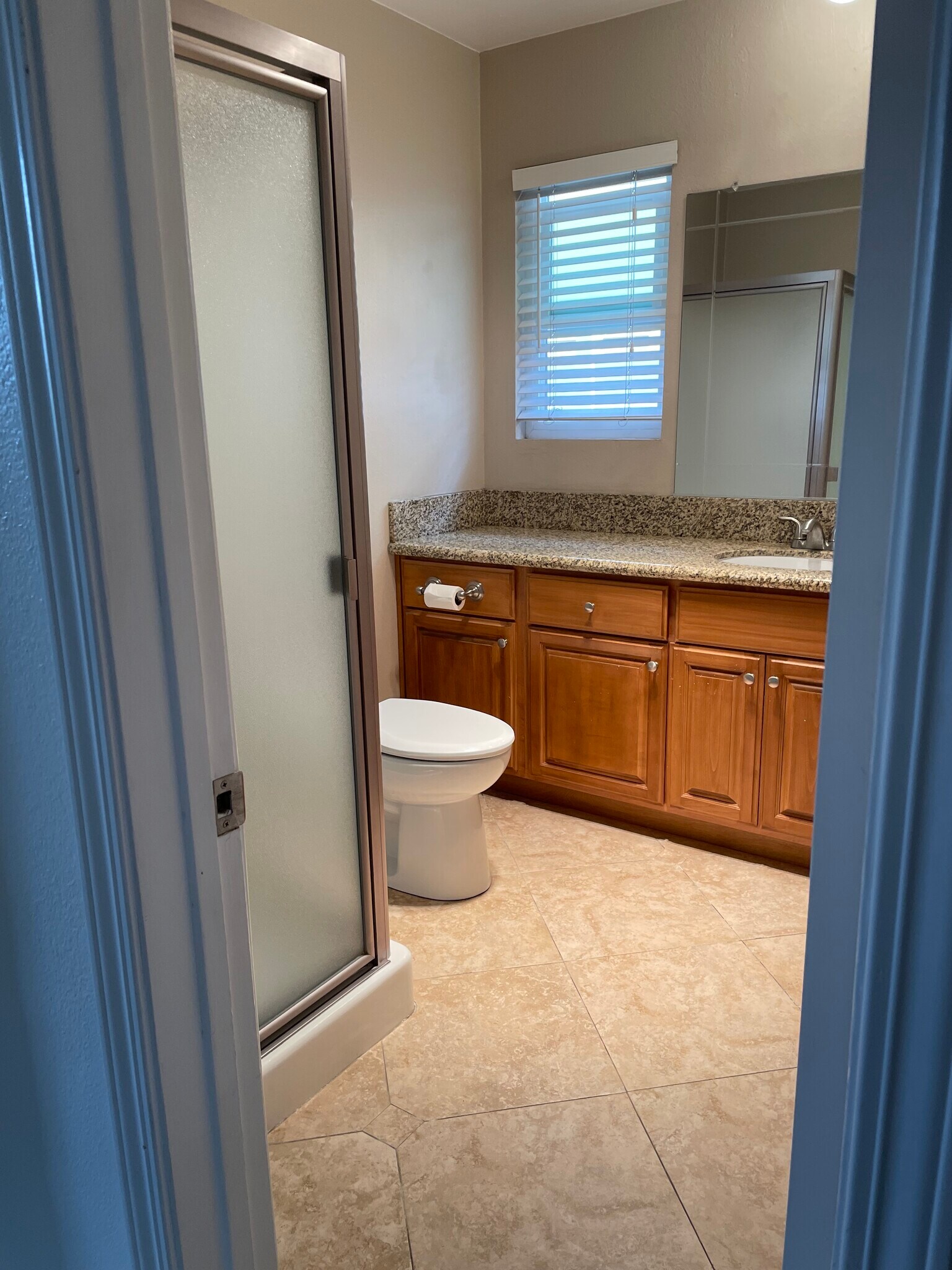 Building Photo - 1916 Warfield Ave