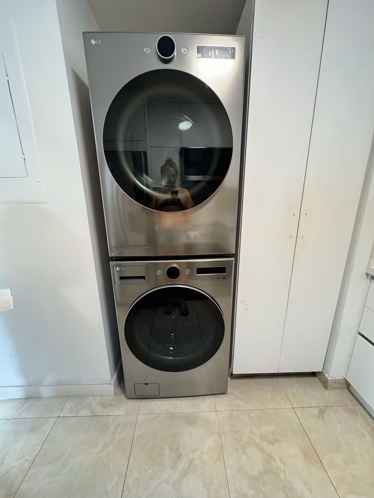 Kitchen - 8434 SW 38th St