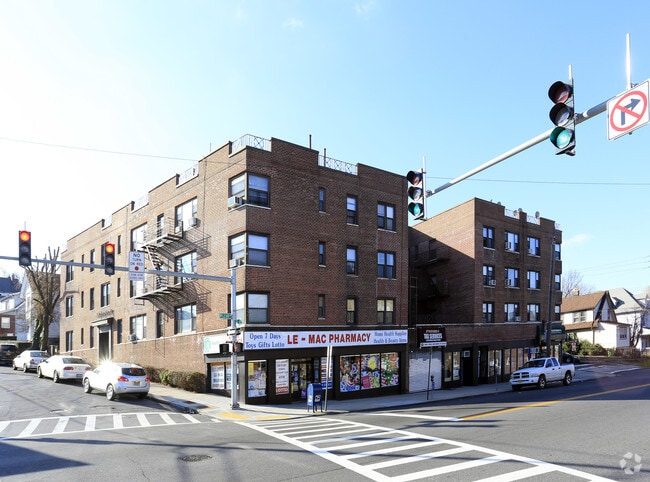 Building Photo - 75 Lee Ave