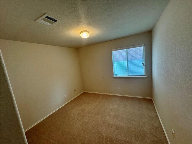 Building Photo - 2209 Christoff Loop