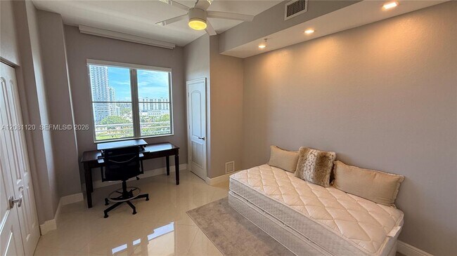 Building Photo - 1830 Radius Dr