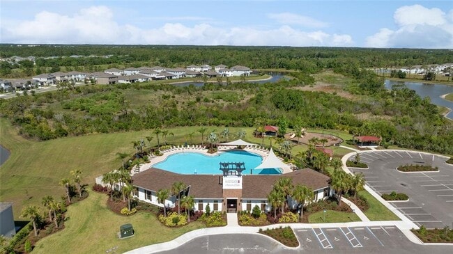Building Photo - 33105 Major Oak Dr