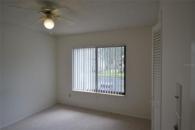 Building Photo - 329 Moorings Cove Dr